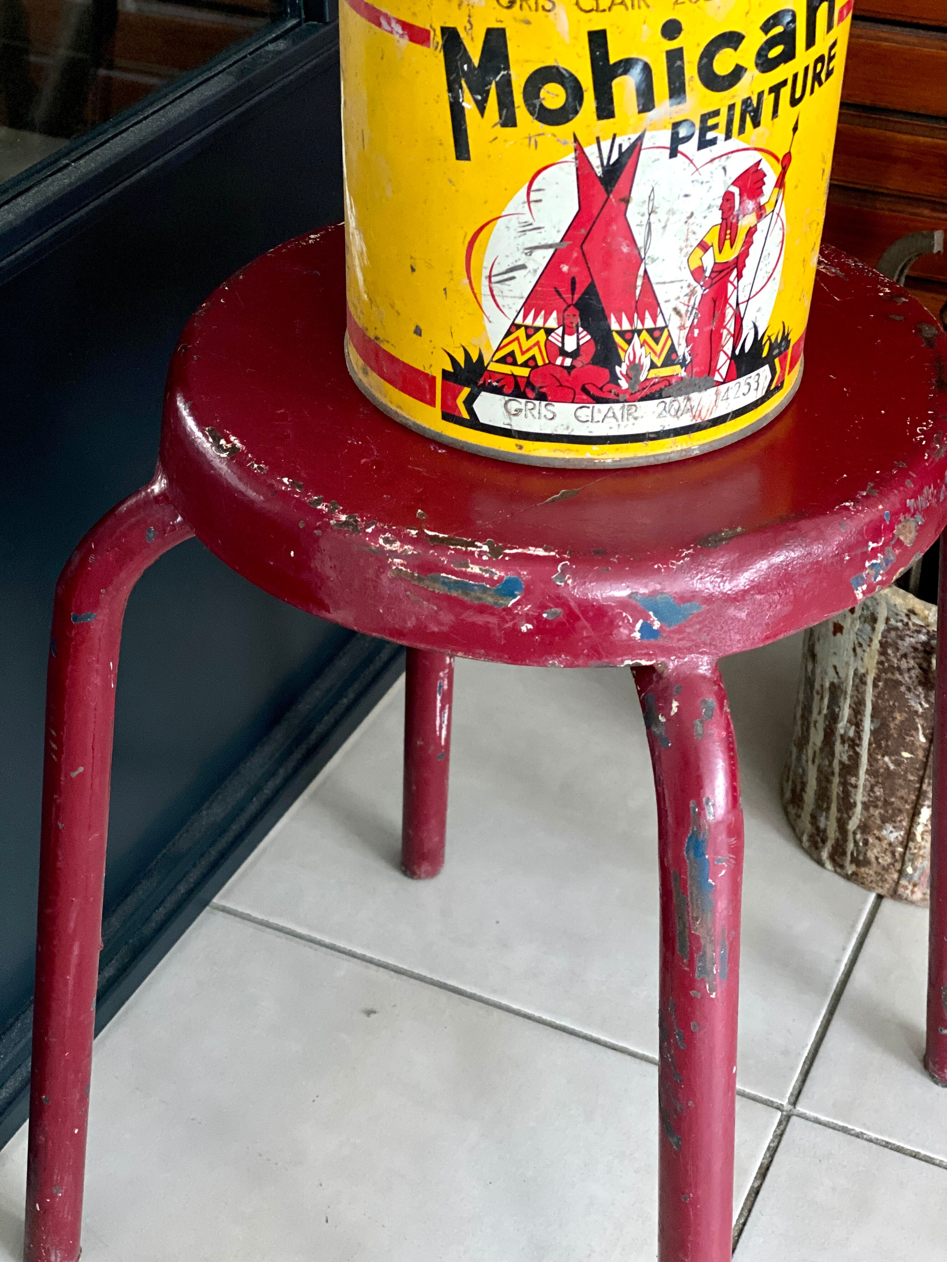 Metal workshop stool