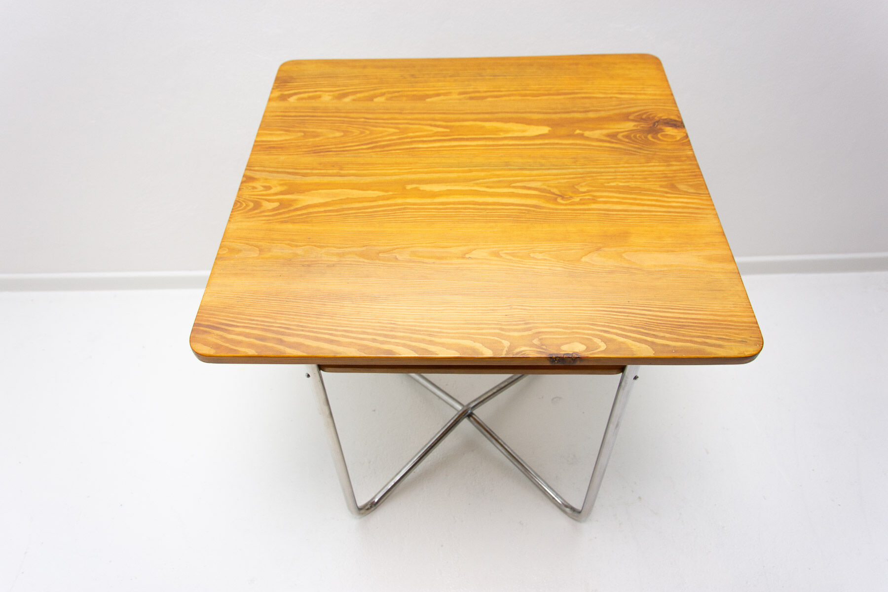 Table basse Bauhaus, Tchécoslovaquie, années 1930