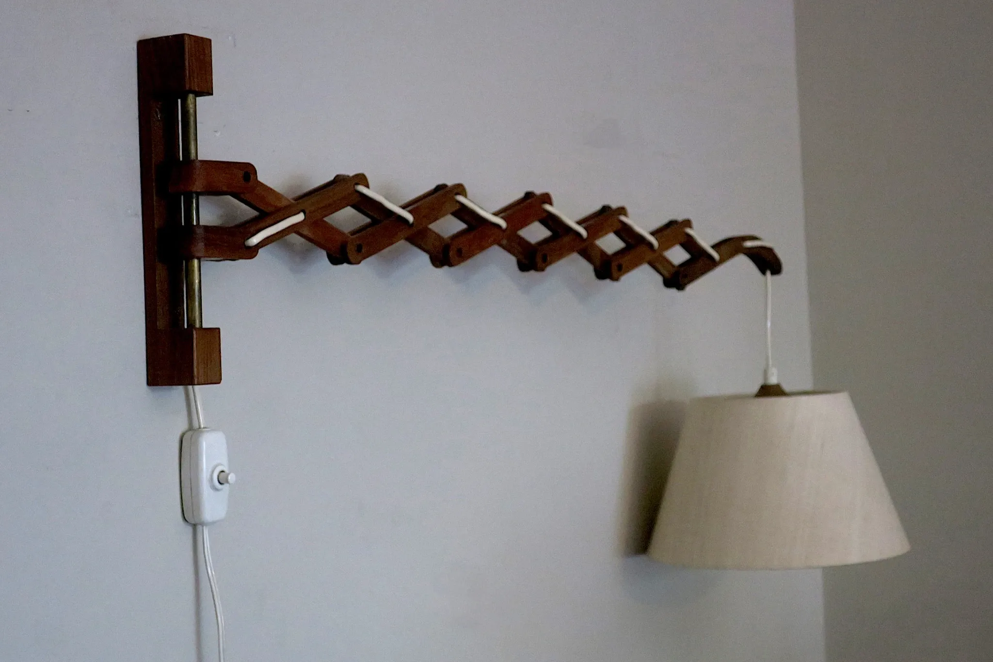 Large concertina scissor wall light in teak by Eric Hansen  Denmark 1960s