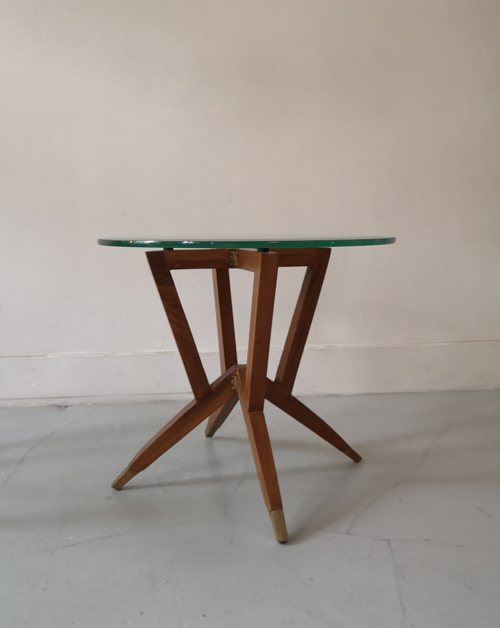 Scandinavian coffee table in star wood and glass 1970