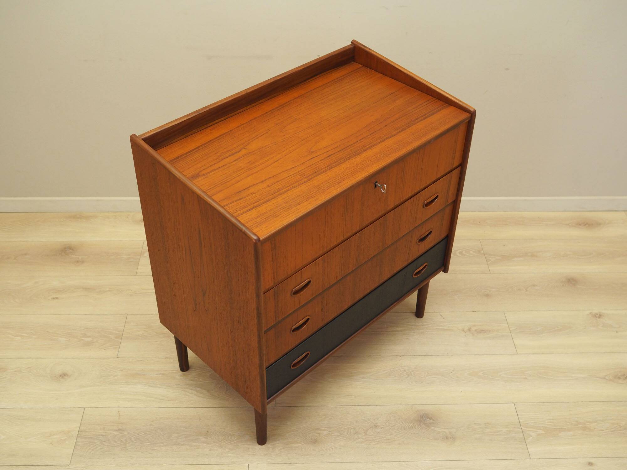 Teak dressing table, Danish design, 1970s, manufactured in Denmark