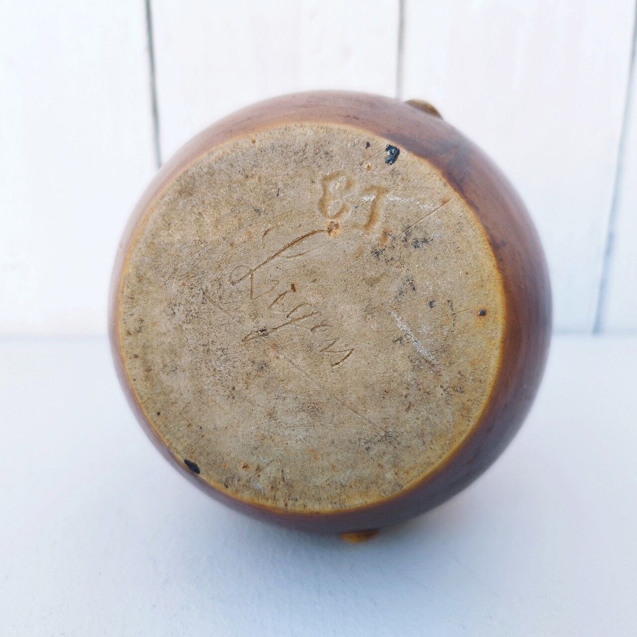 Sandstone vase flamed by Ligers for J.M Maure