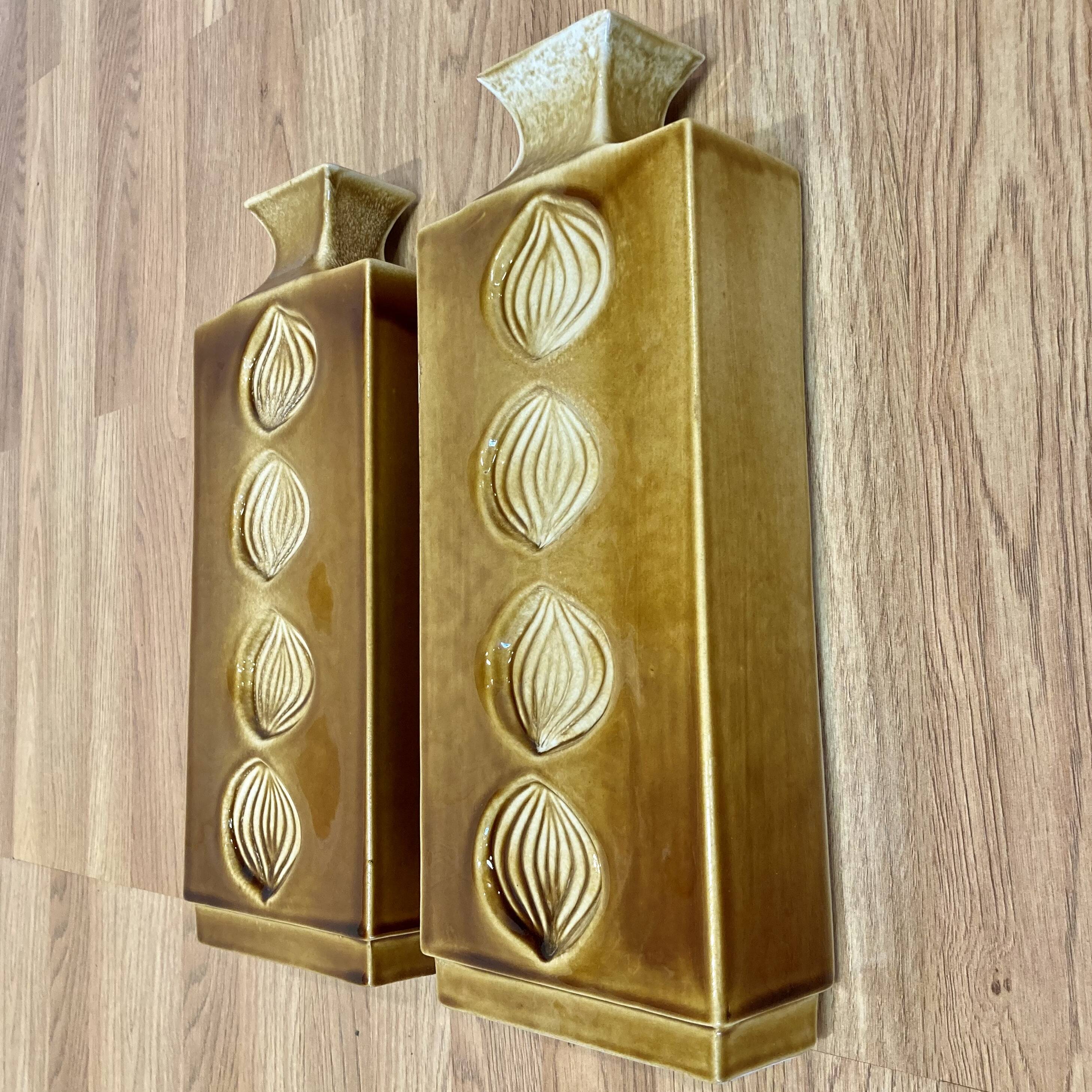 Pair of large vases "Design 1950".