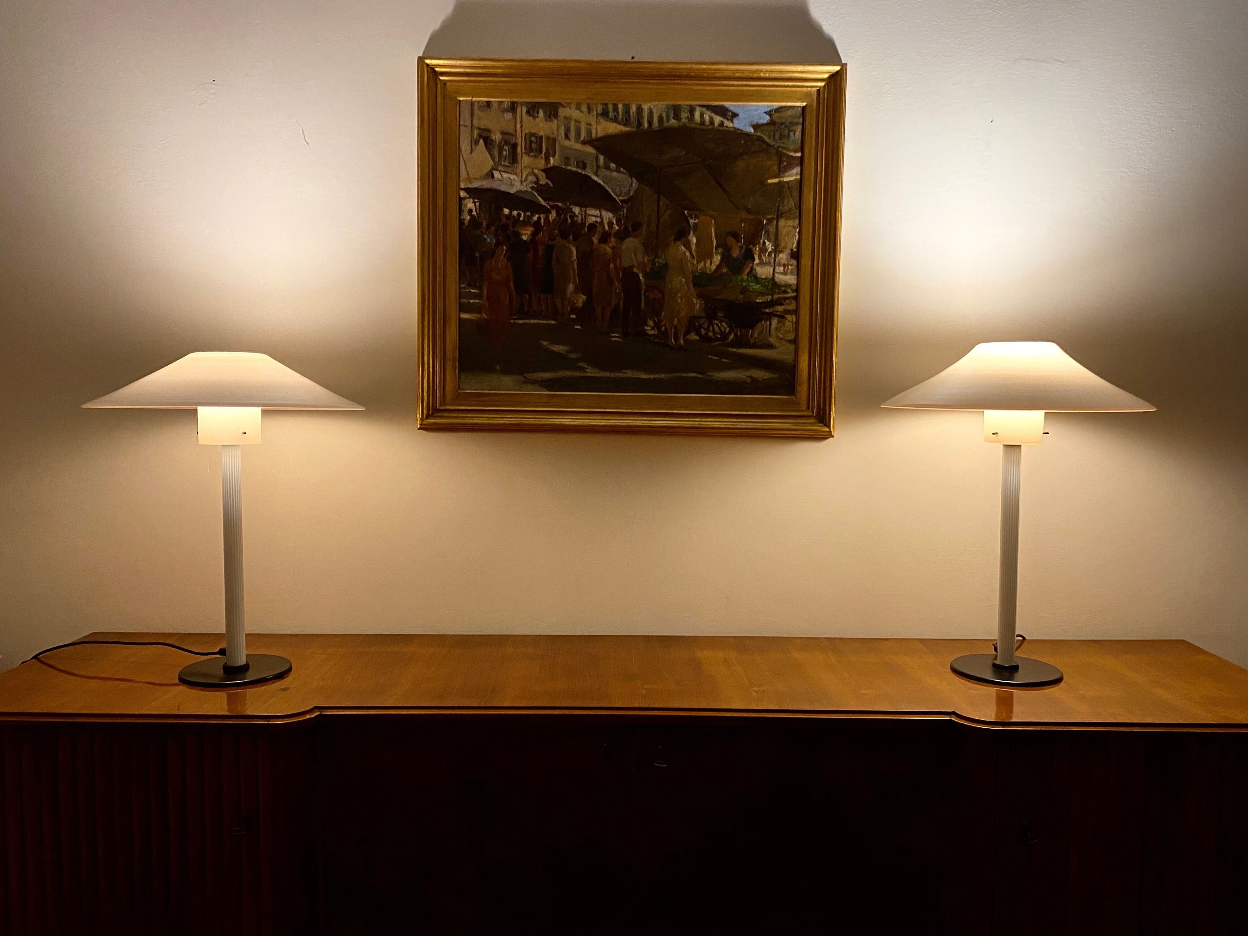 Cini Boeri, 2 Pink glass "Chiara" Table Lamp, Venini Murano, Italy, 1984