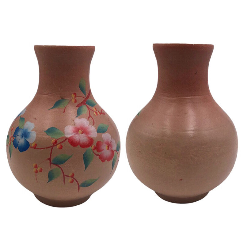 Small flowery vintage vases