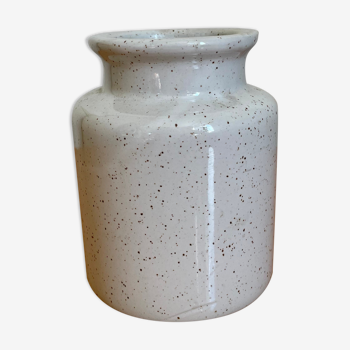 Enamelled sandstone pot