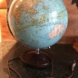 Bright old globe Duplex