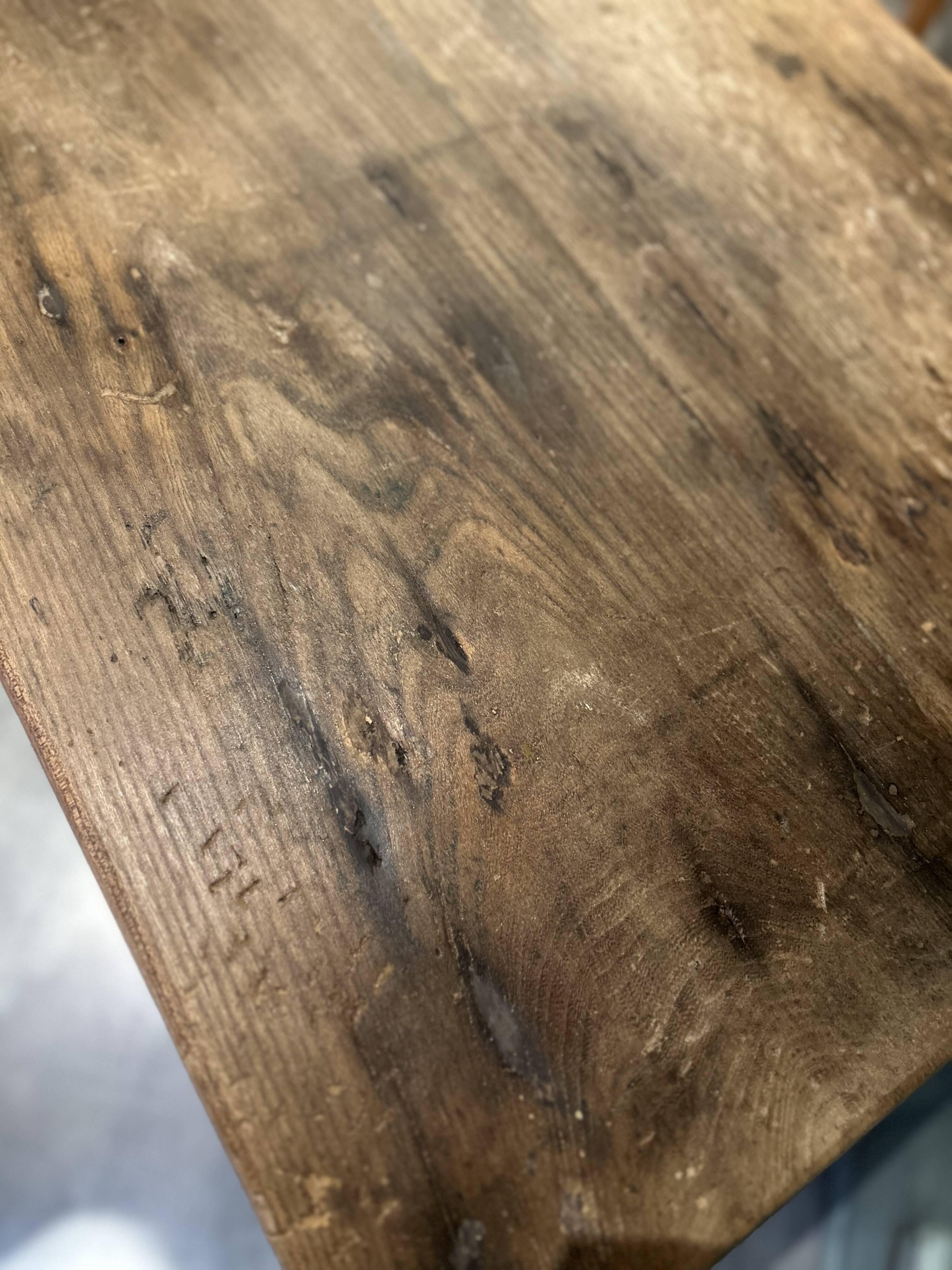 Table de métier (maréchal Ferrand)