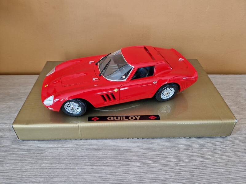Guiloy G.Gold edition - Ferrari GTO (1964) red - Scale 1/18 - Reference 67525