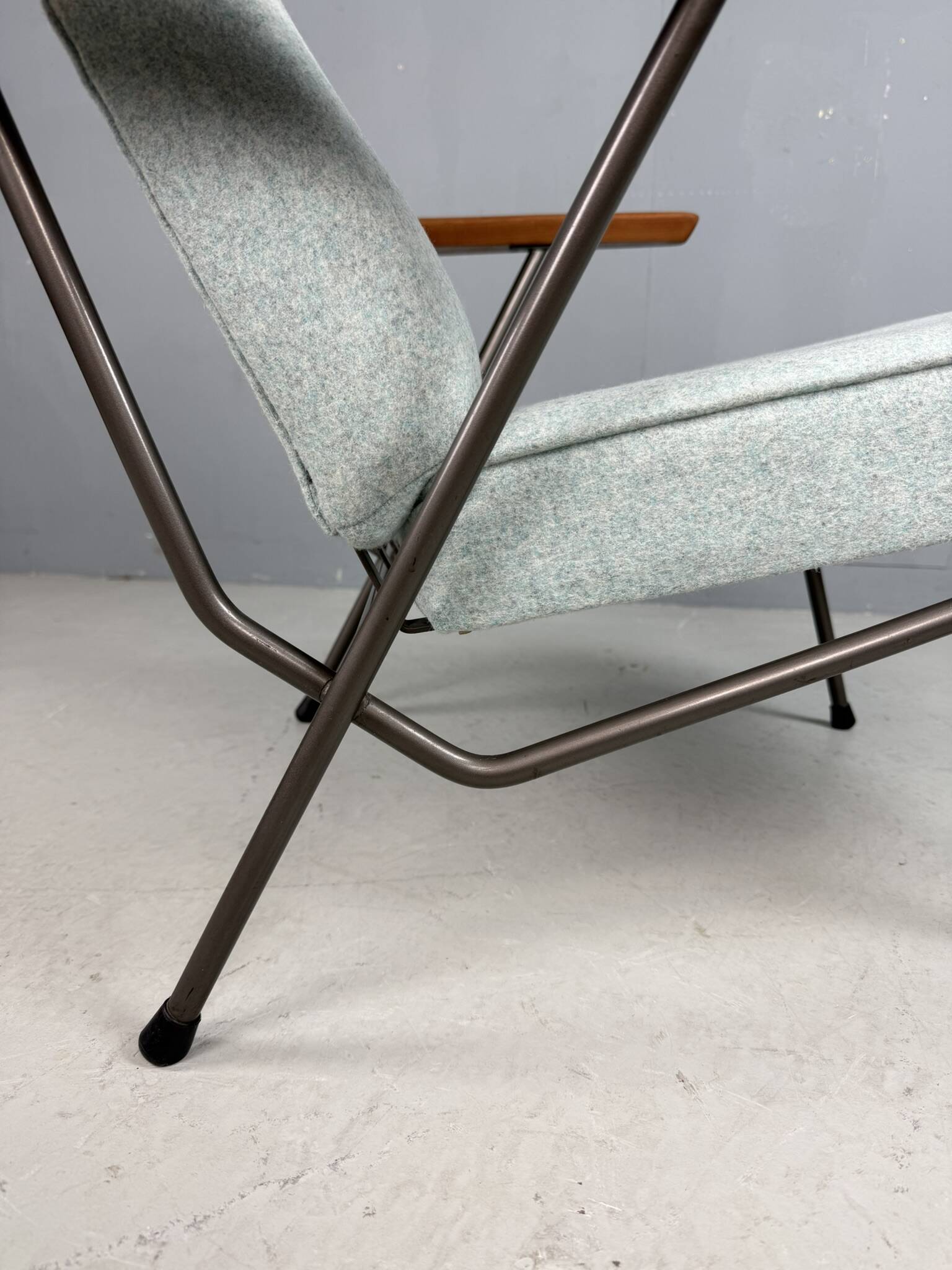 Fauteuil Koene Oberman avec accoudoirs en teck pour Gelderland, 1954