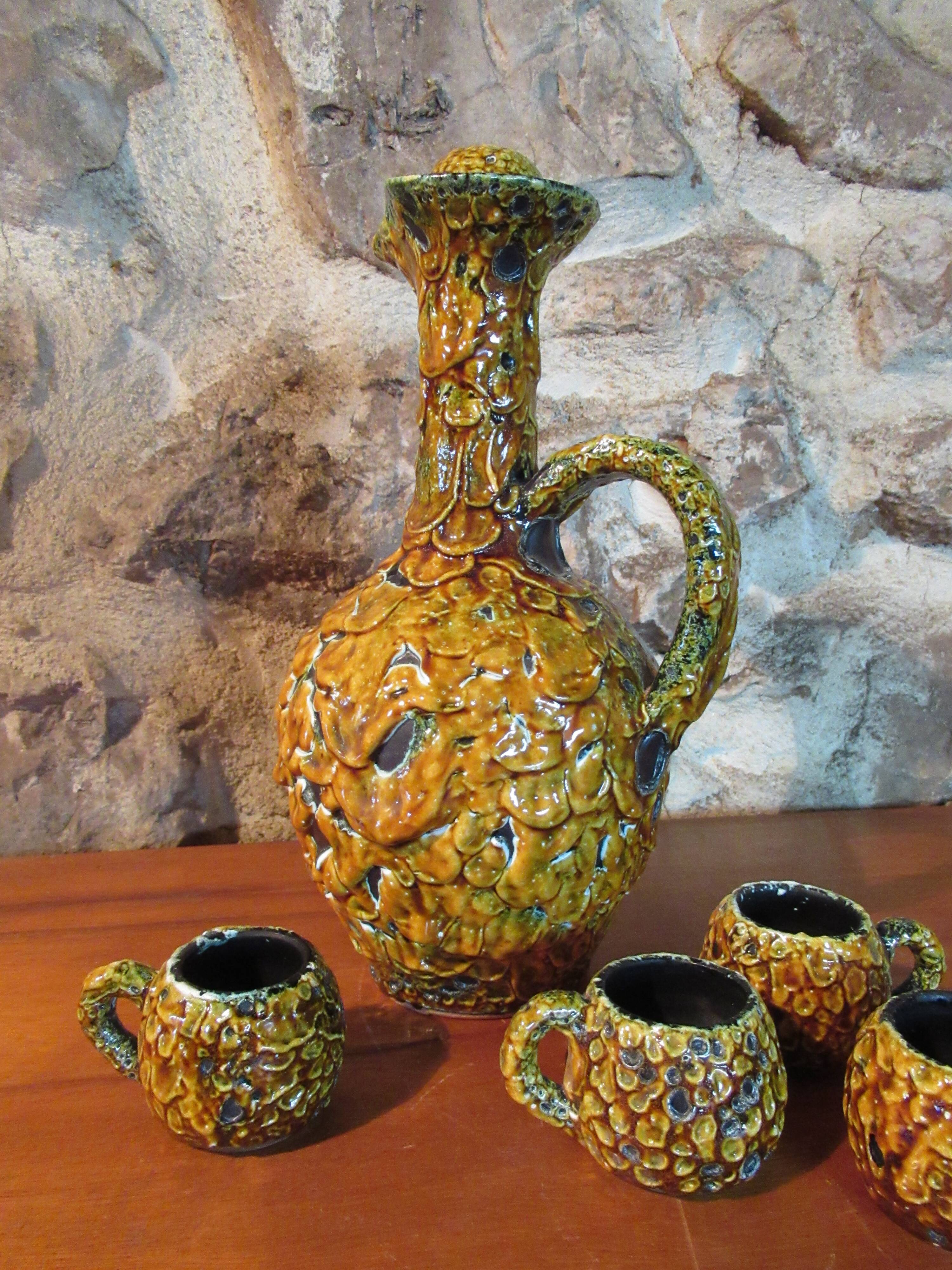 Service liqueur pitcher cyclope charles cart annecy savoie fat lava 1960's