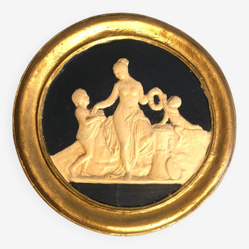 Plaque Ronde Relief Plâtre Doré