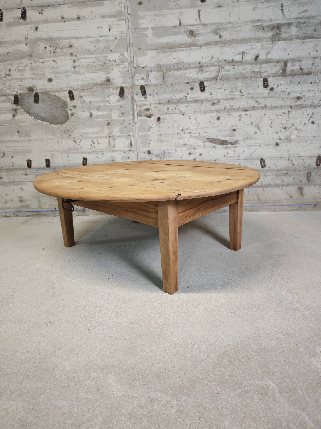 Farmhouse Coffee Table
