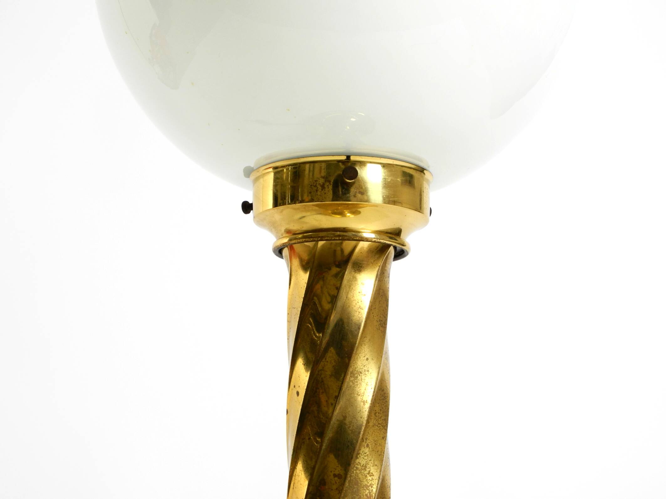 Large 1960s brass column-style table lamp with frosted glass globe