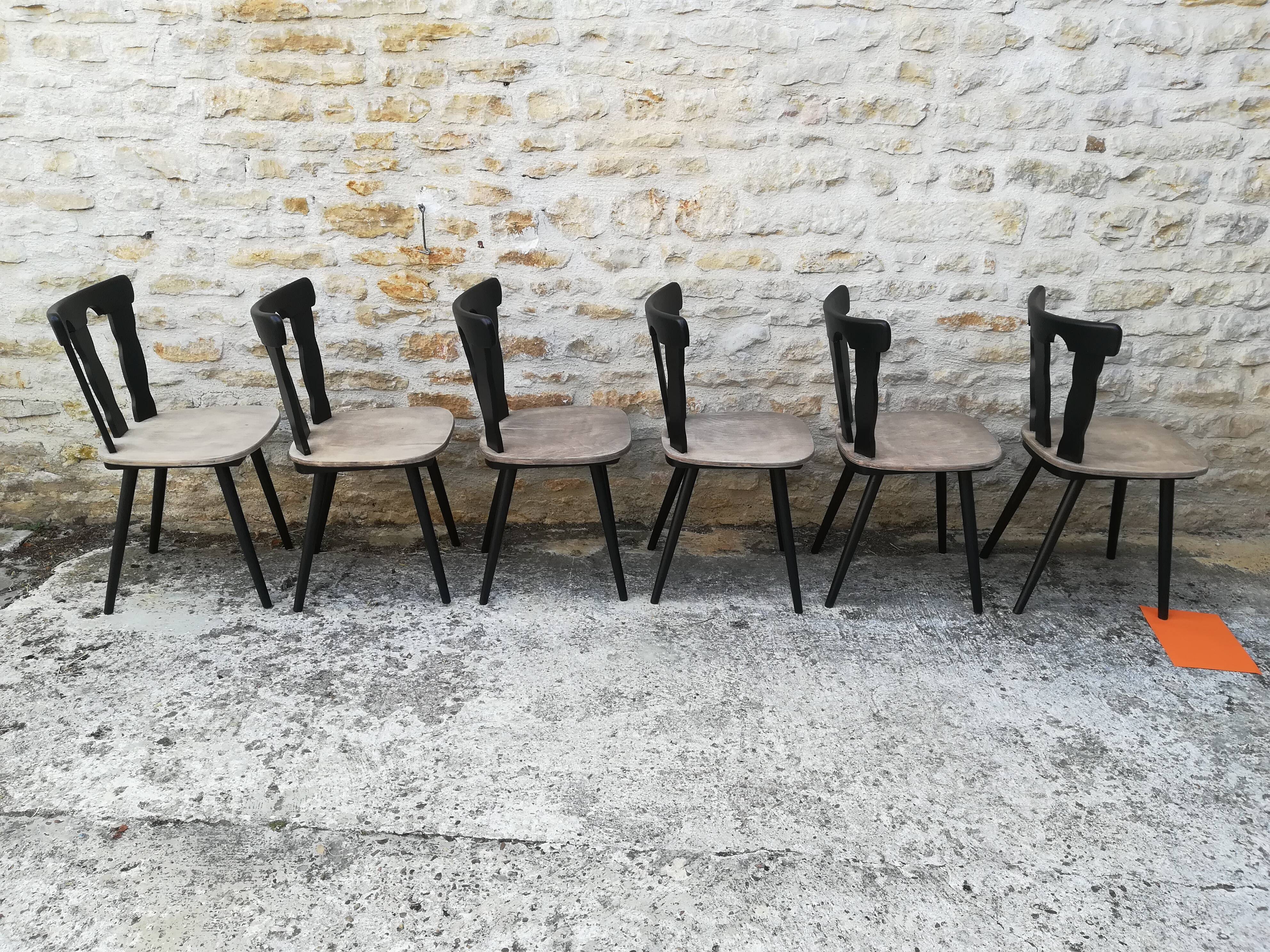 Lot of 12 bistro chairs