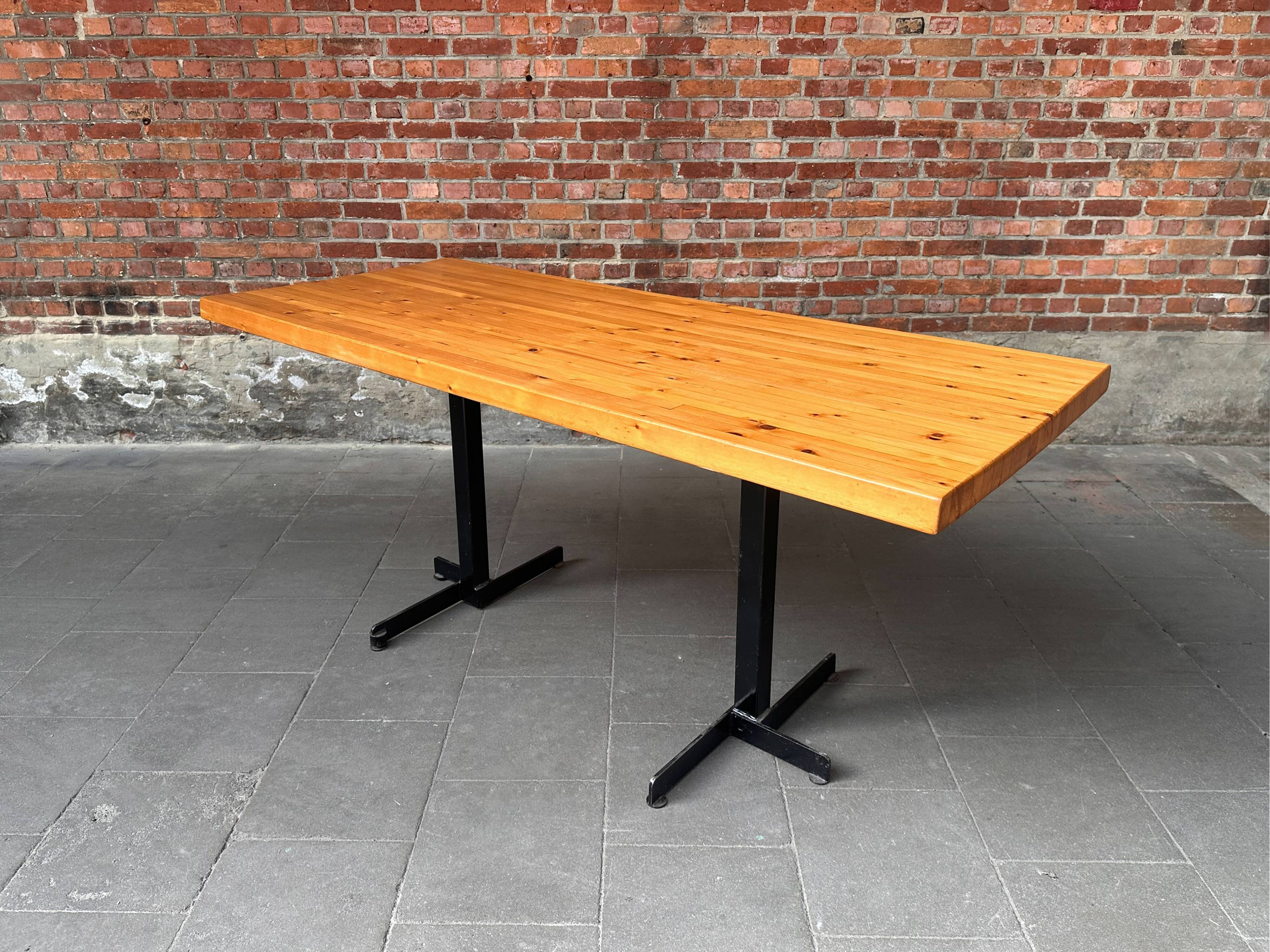 Dining table or desk Les Arcs Charlotte Perriand solid pine France 1960