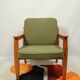 Fauteuil vintage vert boucle 1960 Scandinavian design