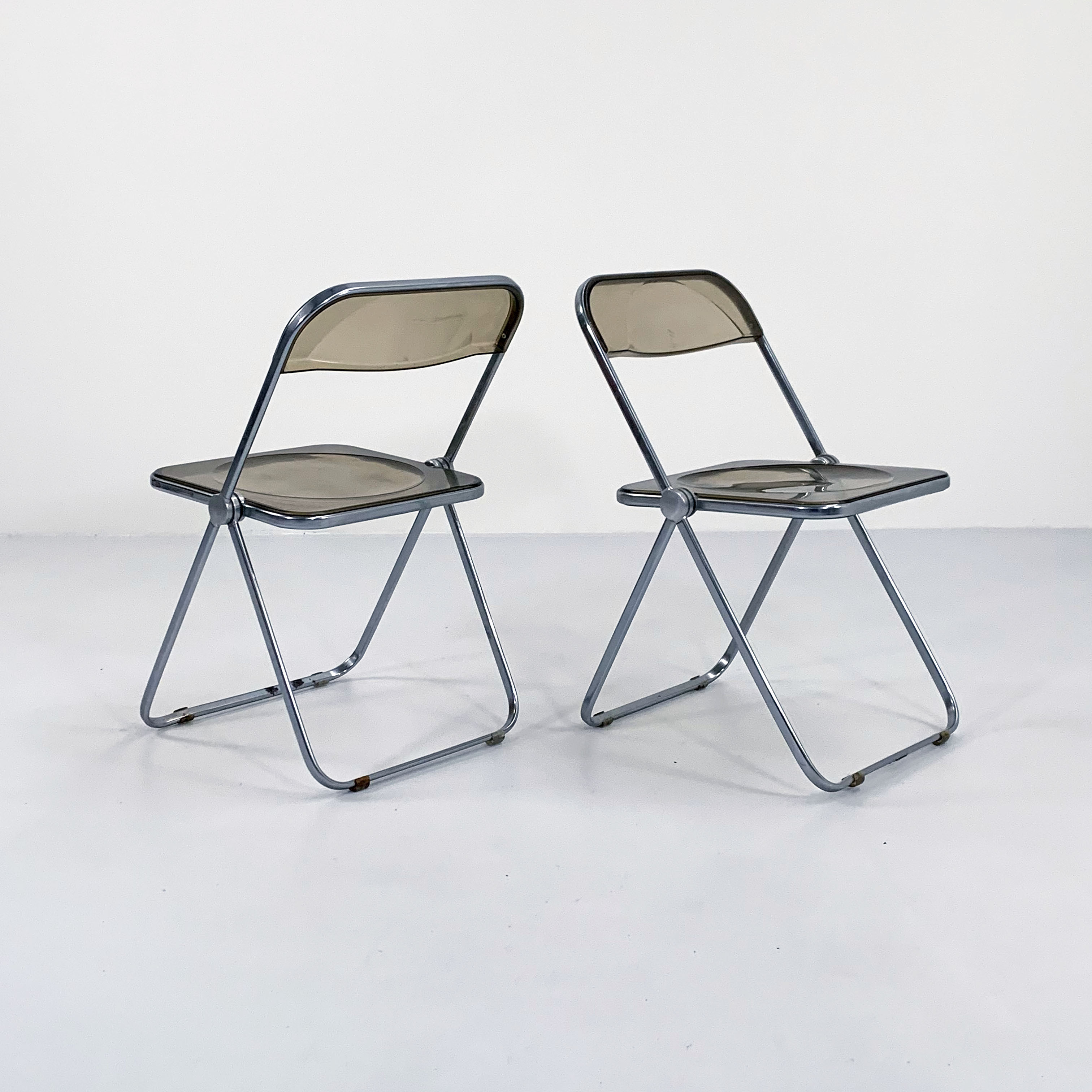 Set of 2 Plia chairs smoked by Giancarlo Piretti for Castelli, 1960
