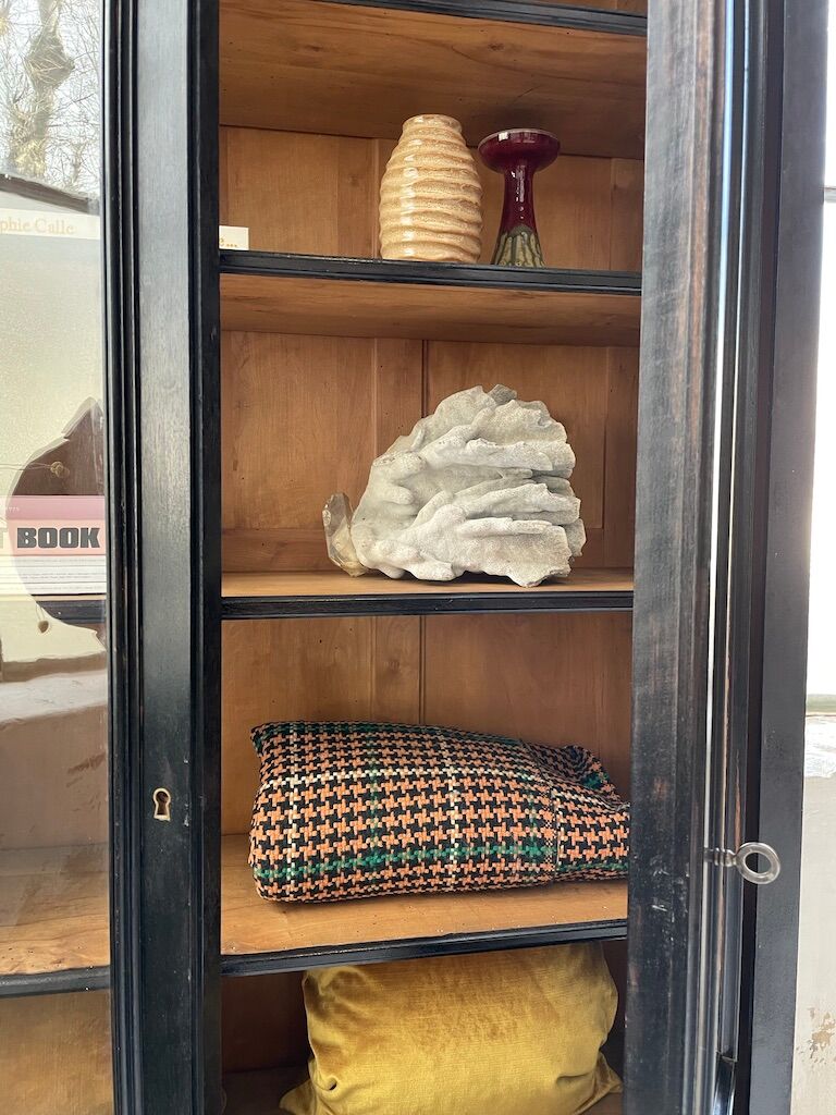 Napoleon 3 walnut window glass cabinet