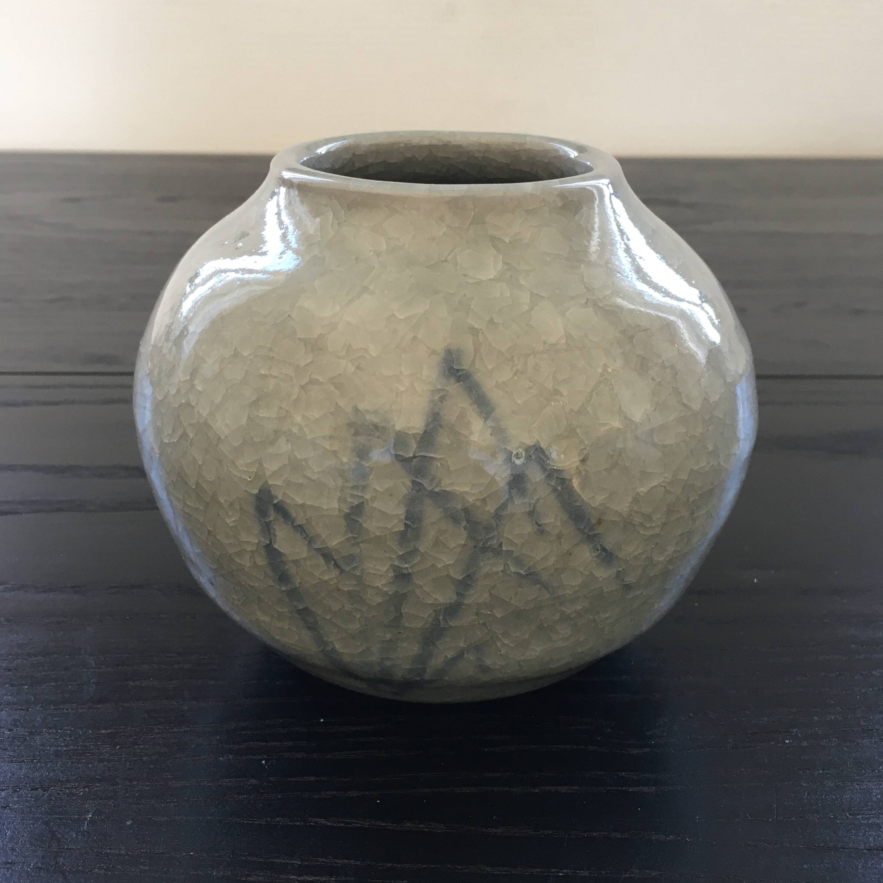 Vase boule céladon craquelé