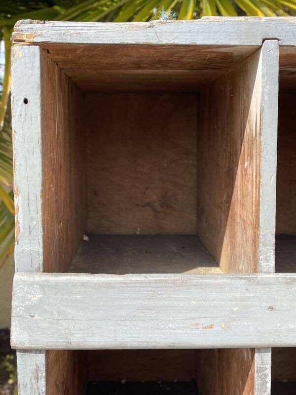 Meuble de métier à casiers / meuble d’atelier