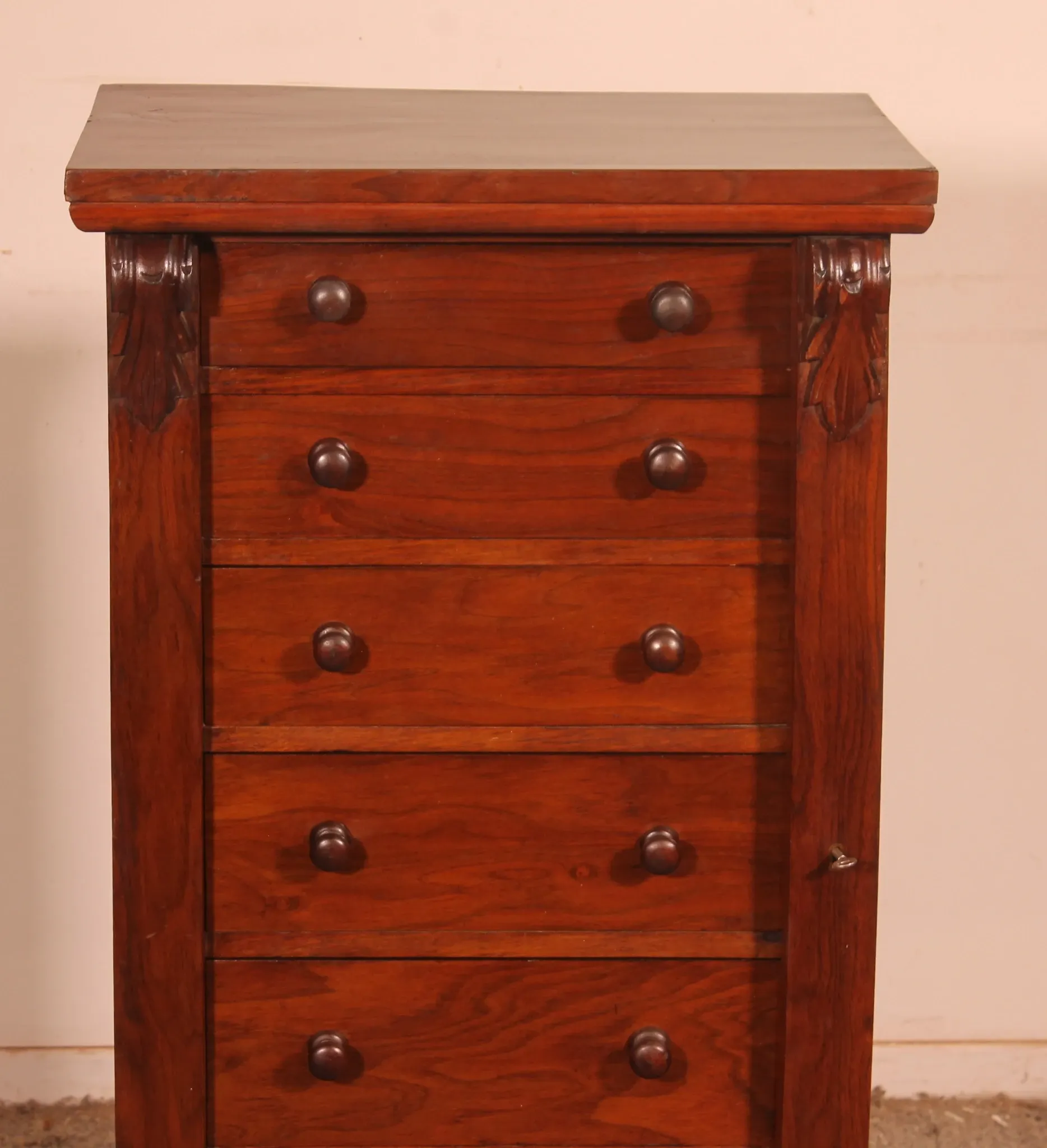 19th-century walnut Wellington commode