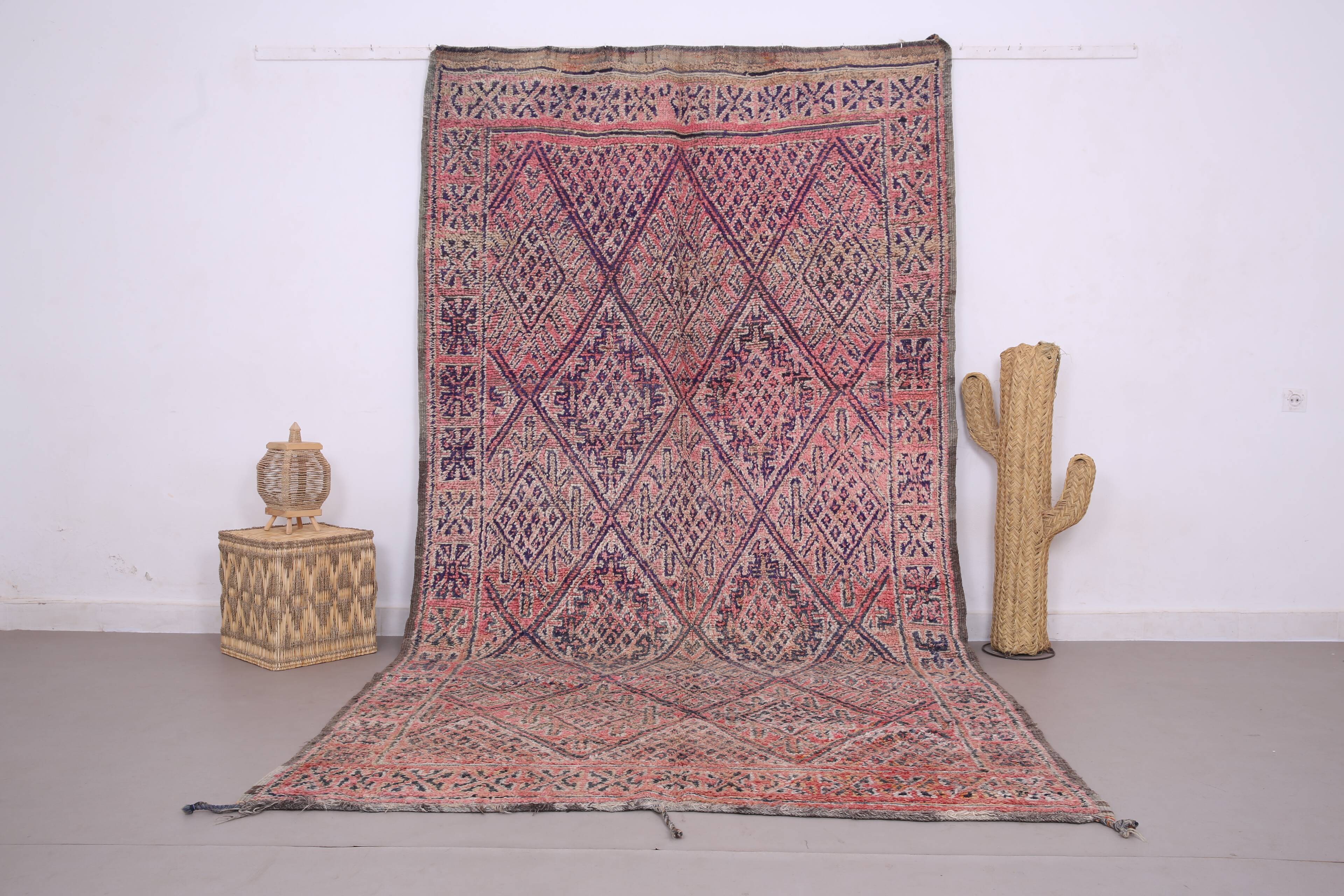 Pink Vintage Beni mguild Rug 185 x 348 cm - Berber Wool Rug - Moroccan Rug
