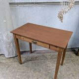 Table / desk