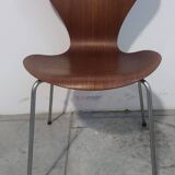 Fritzhansen chair