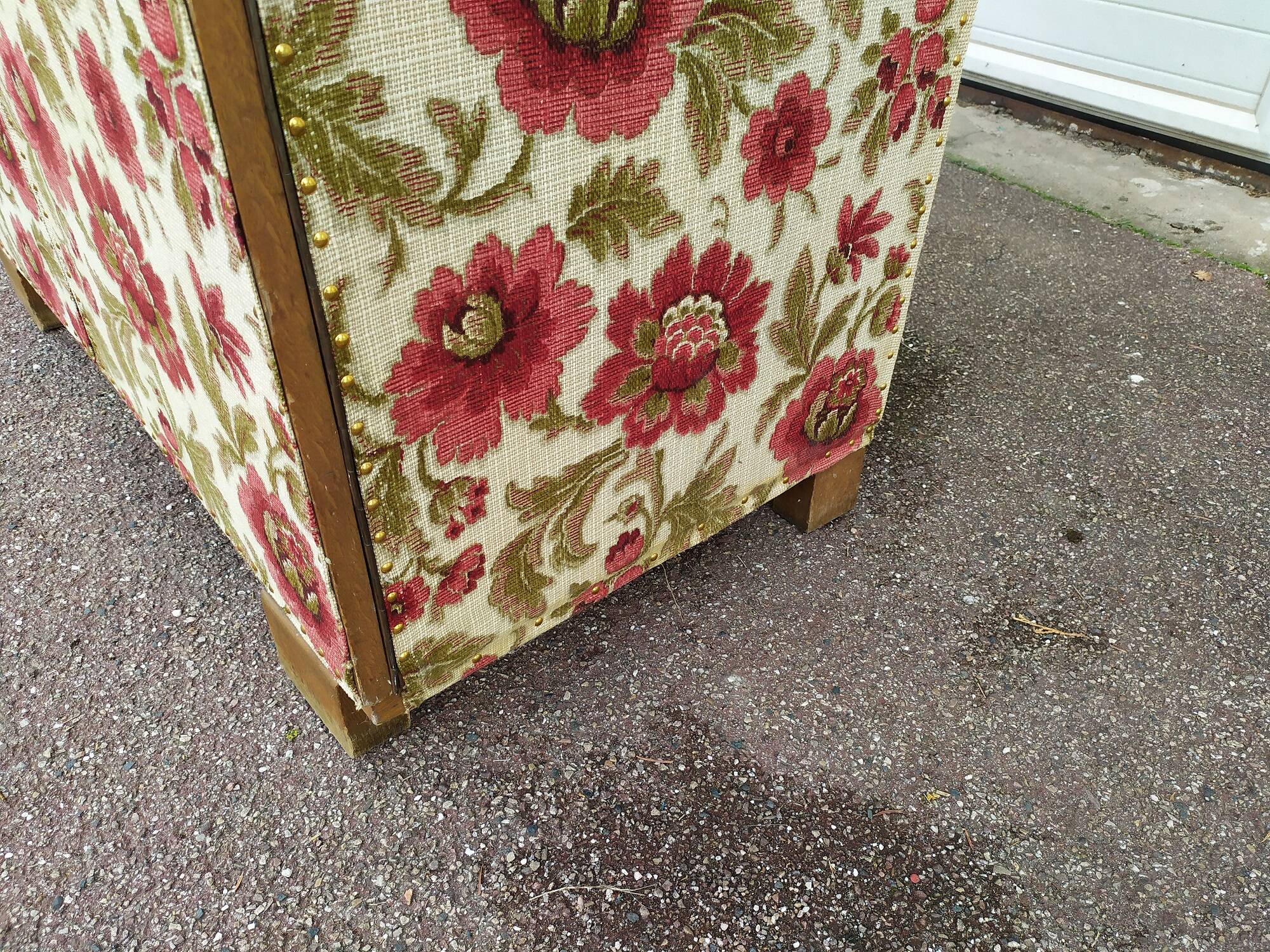 Wardrobe - wardrobe - Old - Wood - Floral Fabric - Artisanal