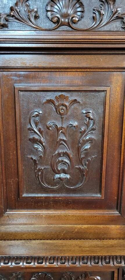 Very large Renaissance style center bed in carved walnut circa 1850