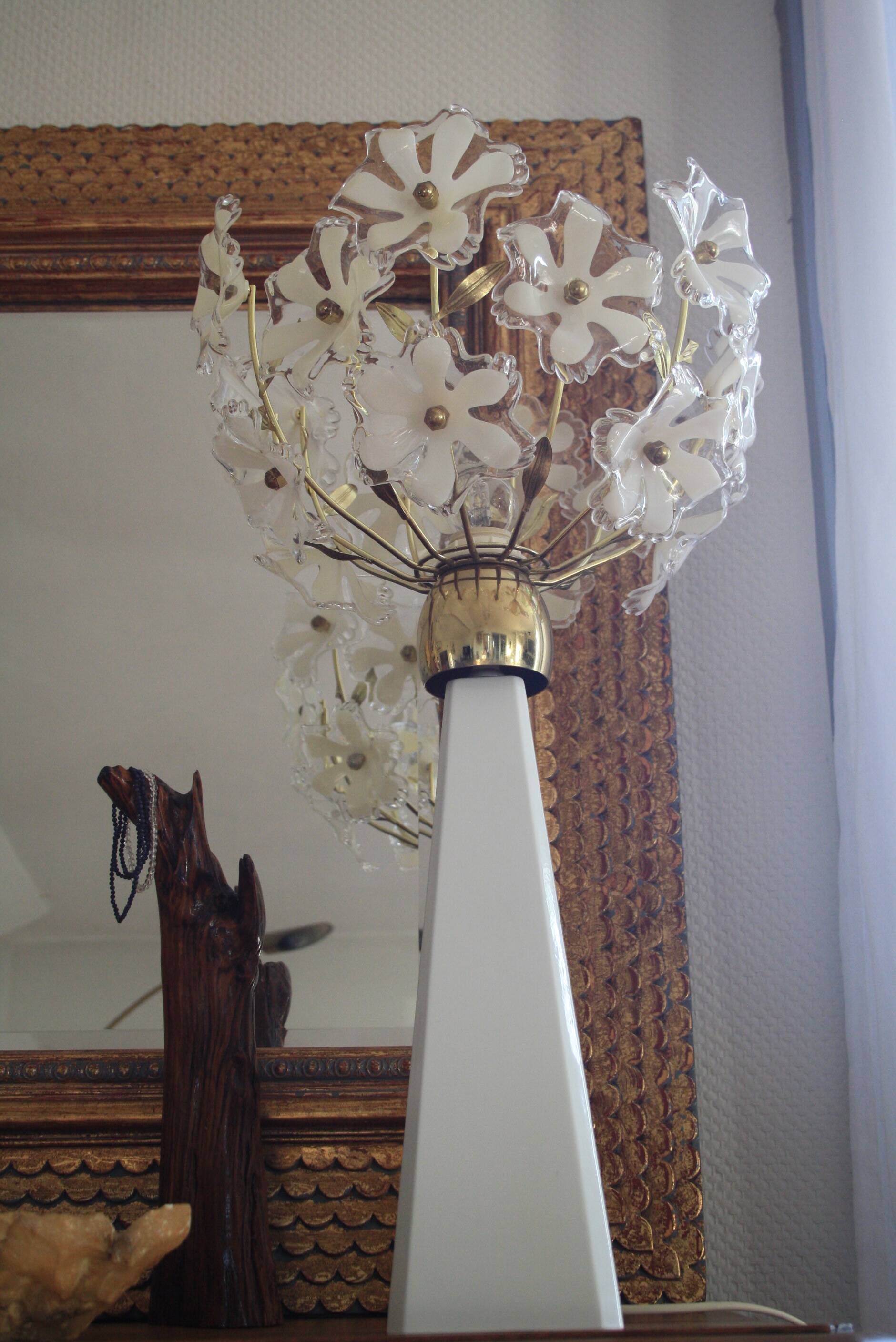 Ceramic lamp & flower lampshade