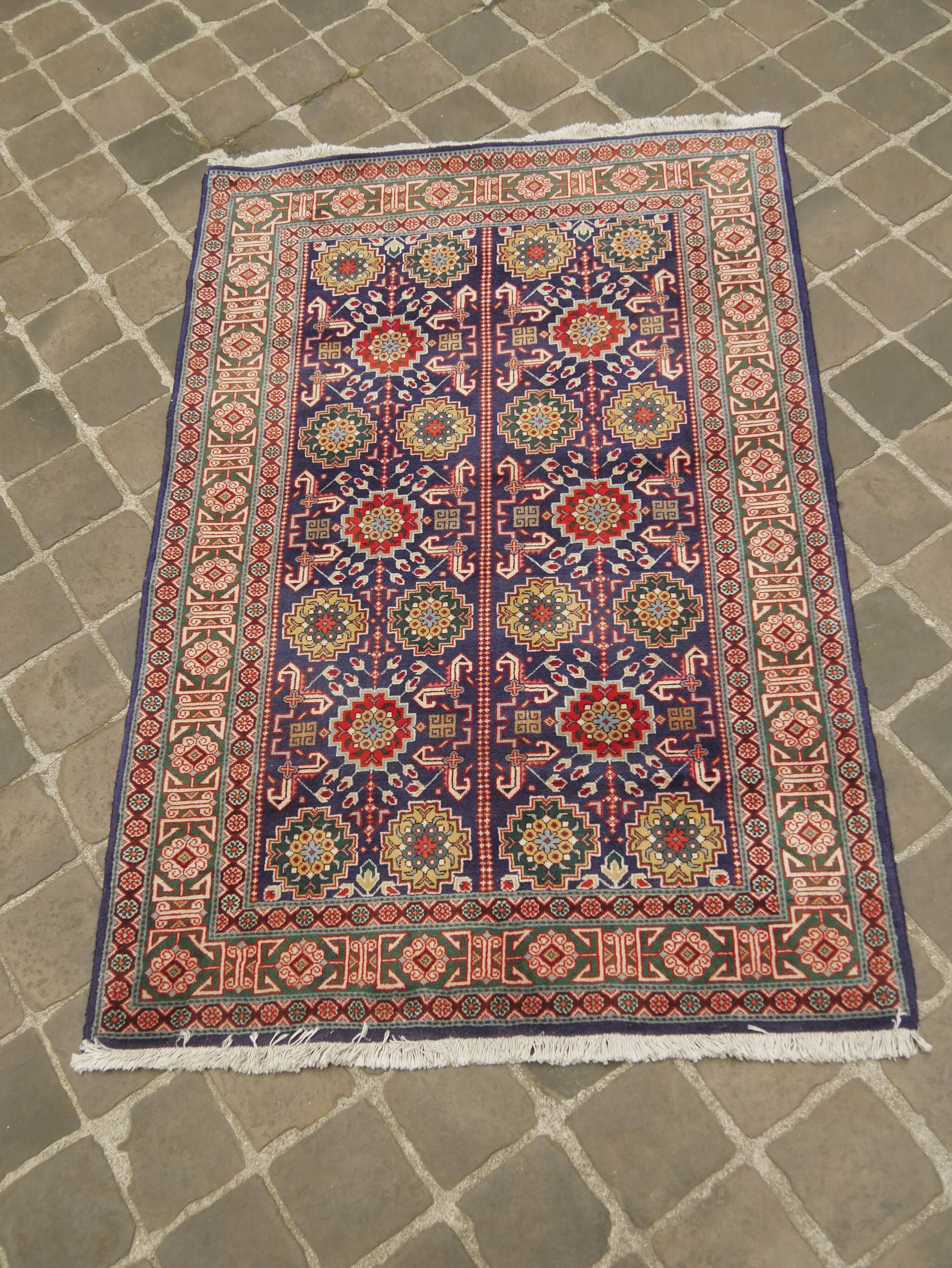 Tapis d'orient caucasien chirvan