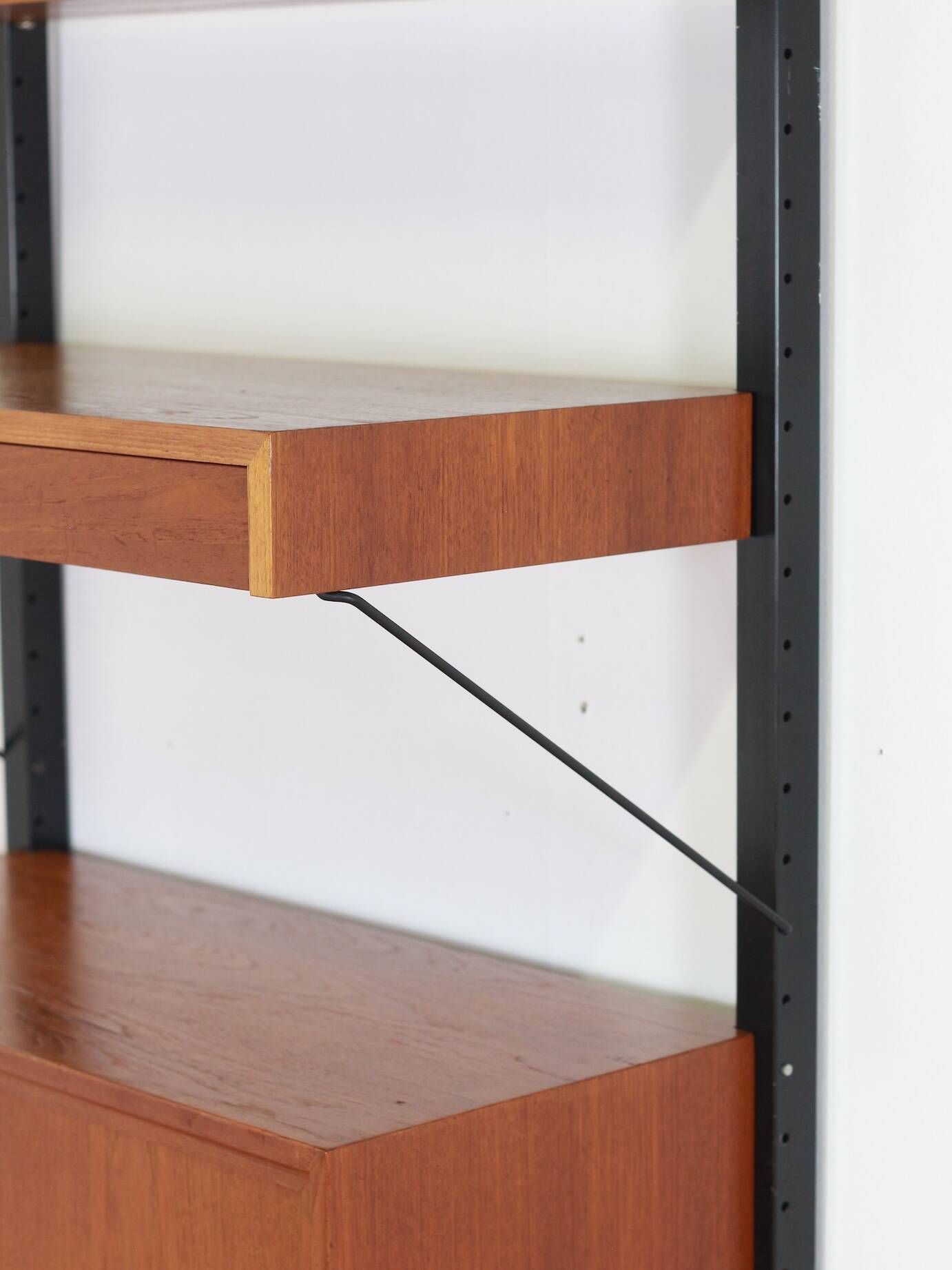 vintage freestanding wall unit – Poul Cadovius, Royal System