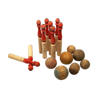 Very Old Set of 9 Wooden Bowling Vintage Deco Game