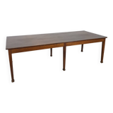 Grande table de salle à manger en bois