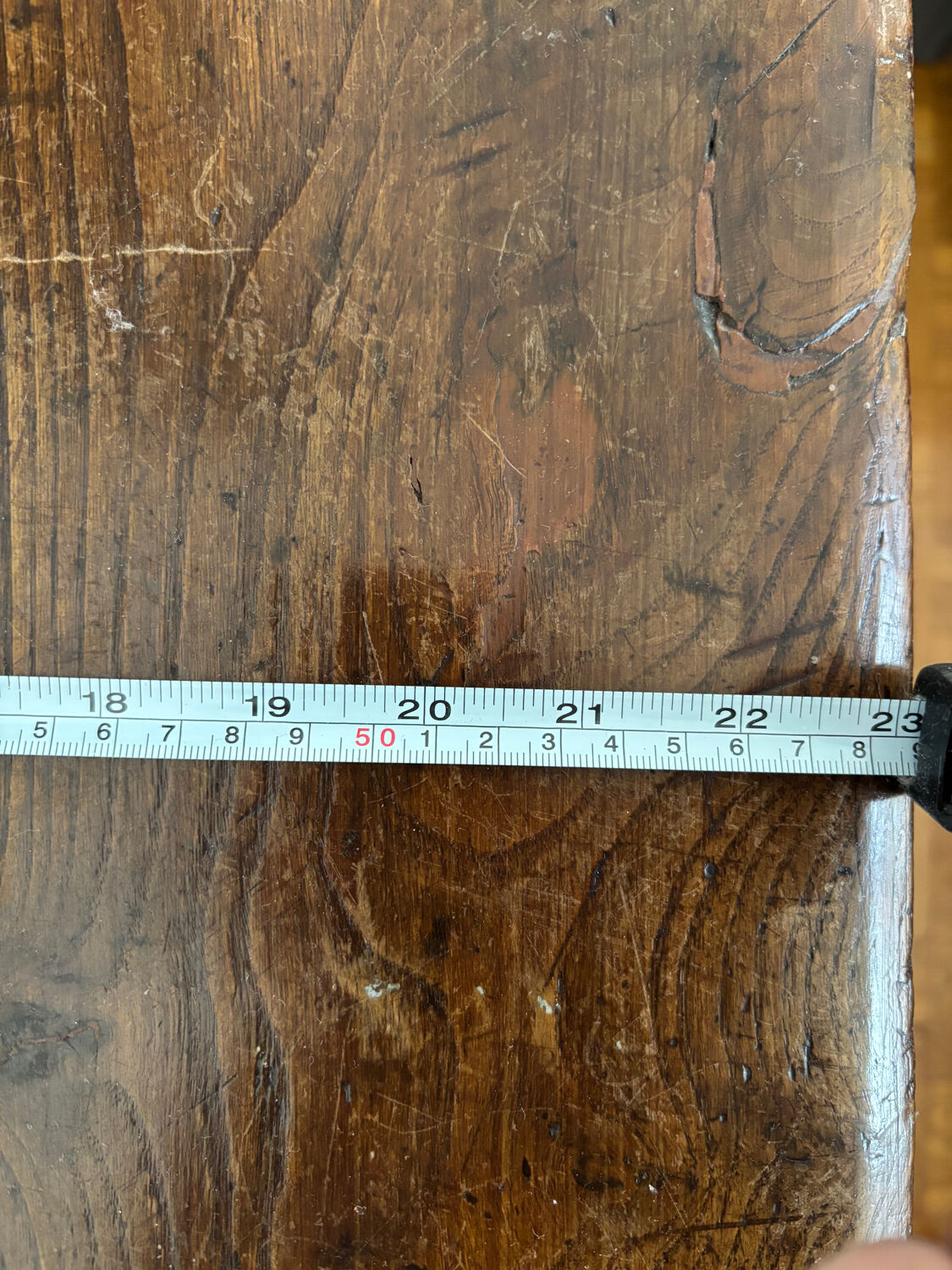 Grand coffre ancien en chêne massif – XIXe – belle patine d’origine