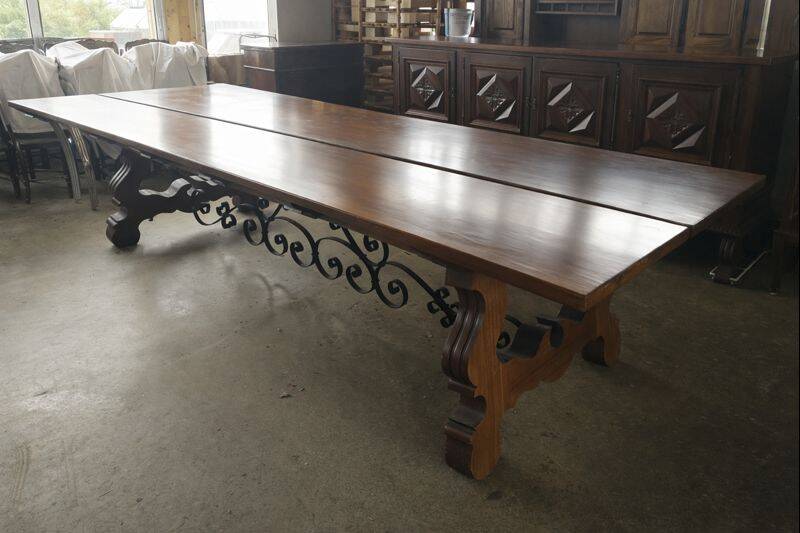 Reception table of 3.20 m