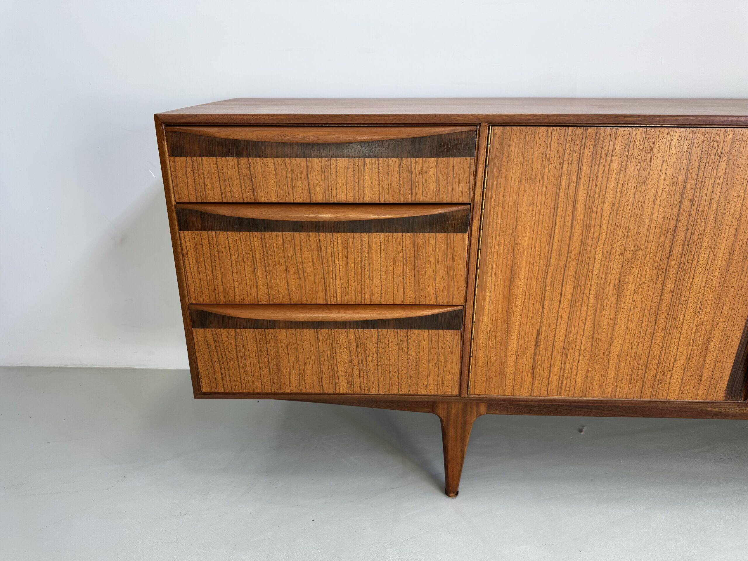Enfilade vintage McIntosh