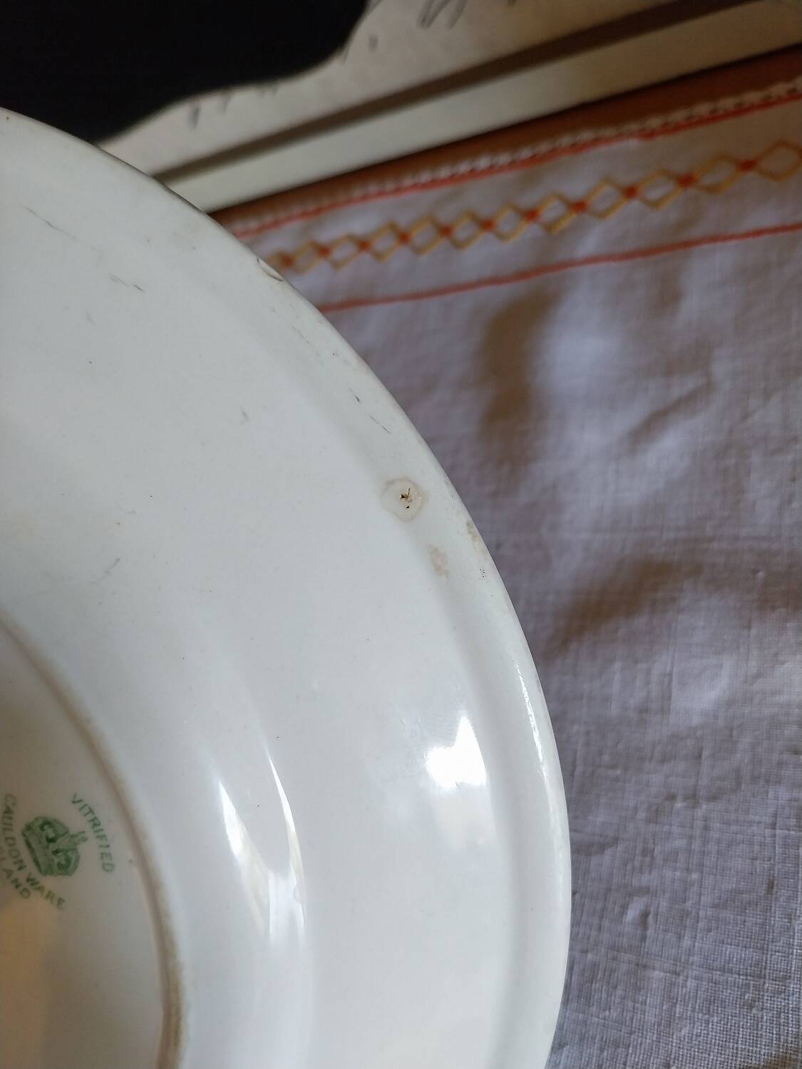 Assiette plate antique terre de fer Cauldon ware