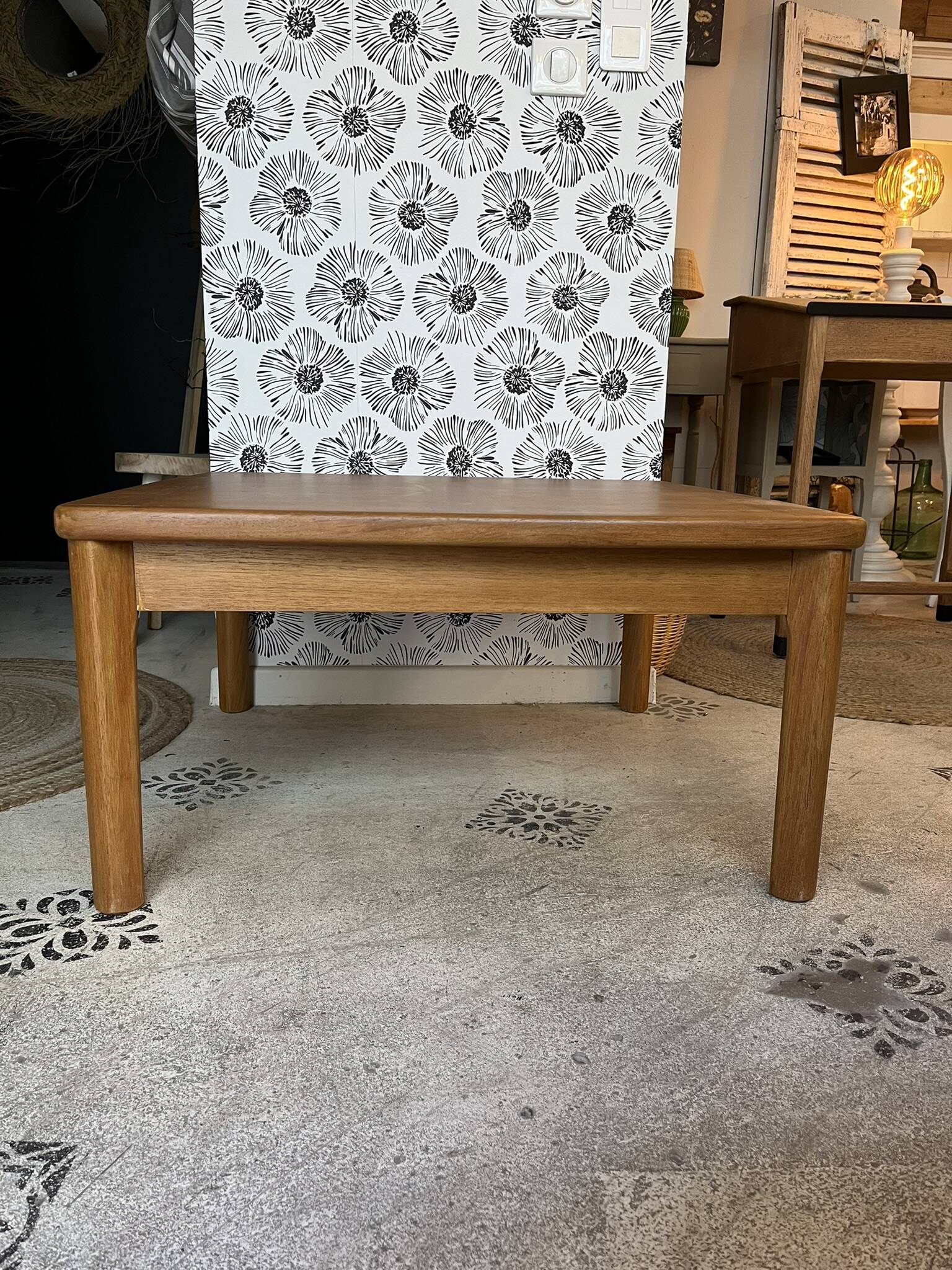 Freja coffee table, Danish designer from the 70s, ABJ manufacturer