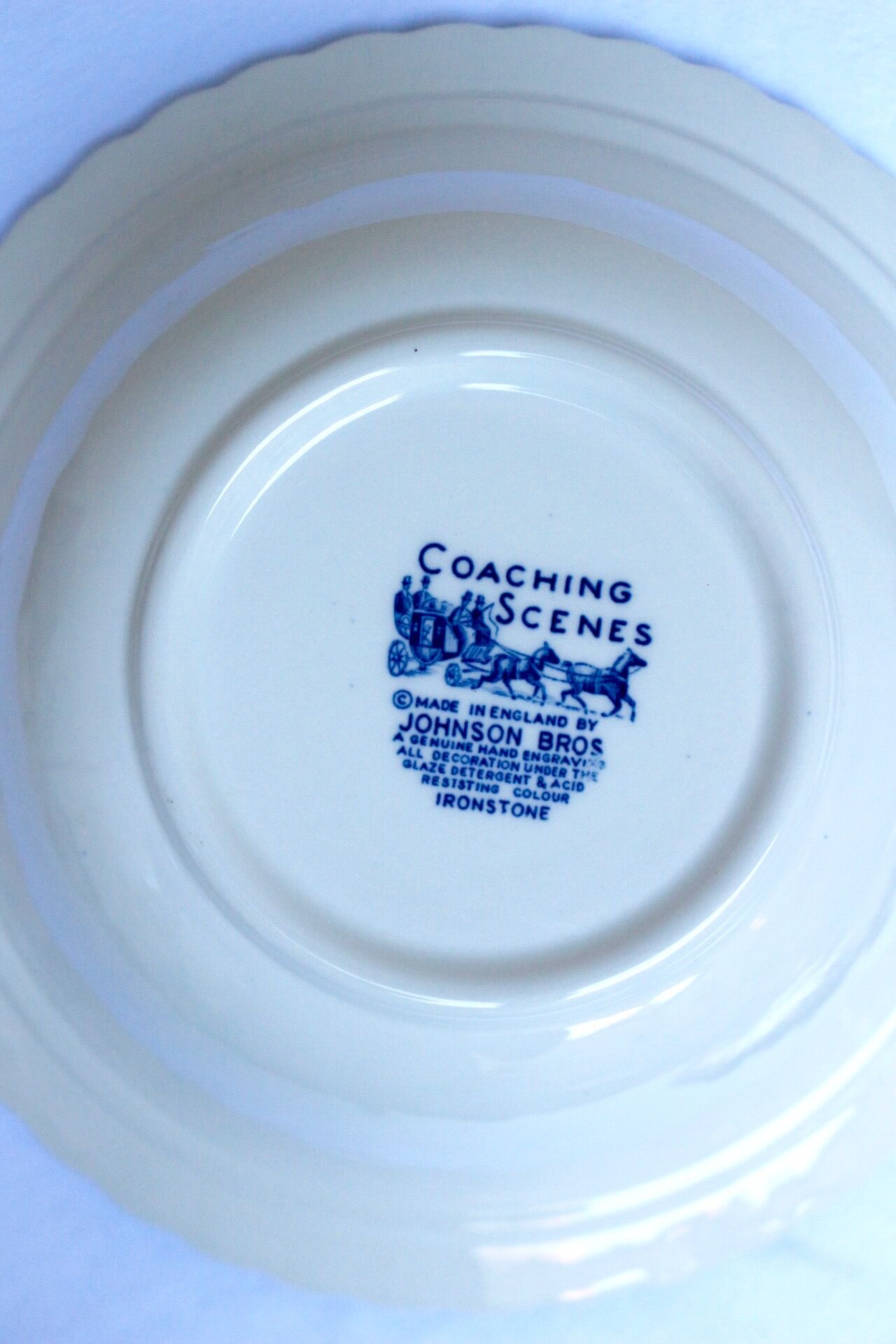 Jonhson Brothers Soup tureen