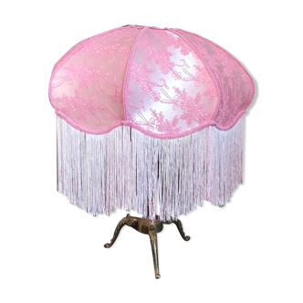 Pink Victorian style lamp