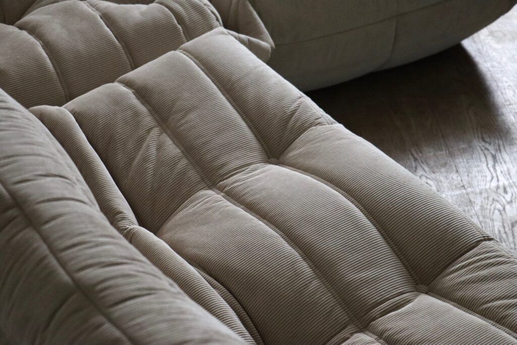 Ensemble de canapés Togo original Ligne Roset par Michel Ducaroy, années 1970