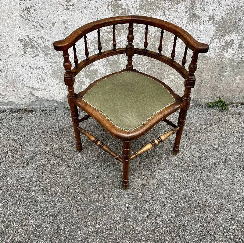 Antique corner chair