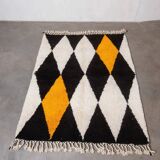 Handmade Moroccan rug 250cm x 150cm