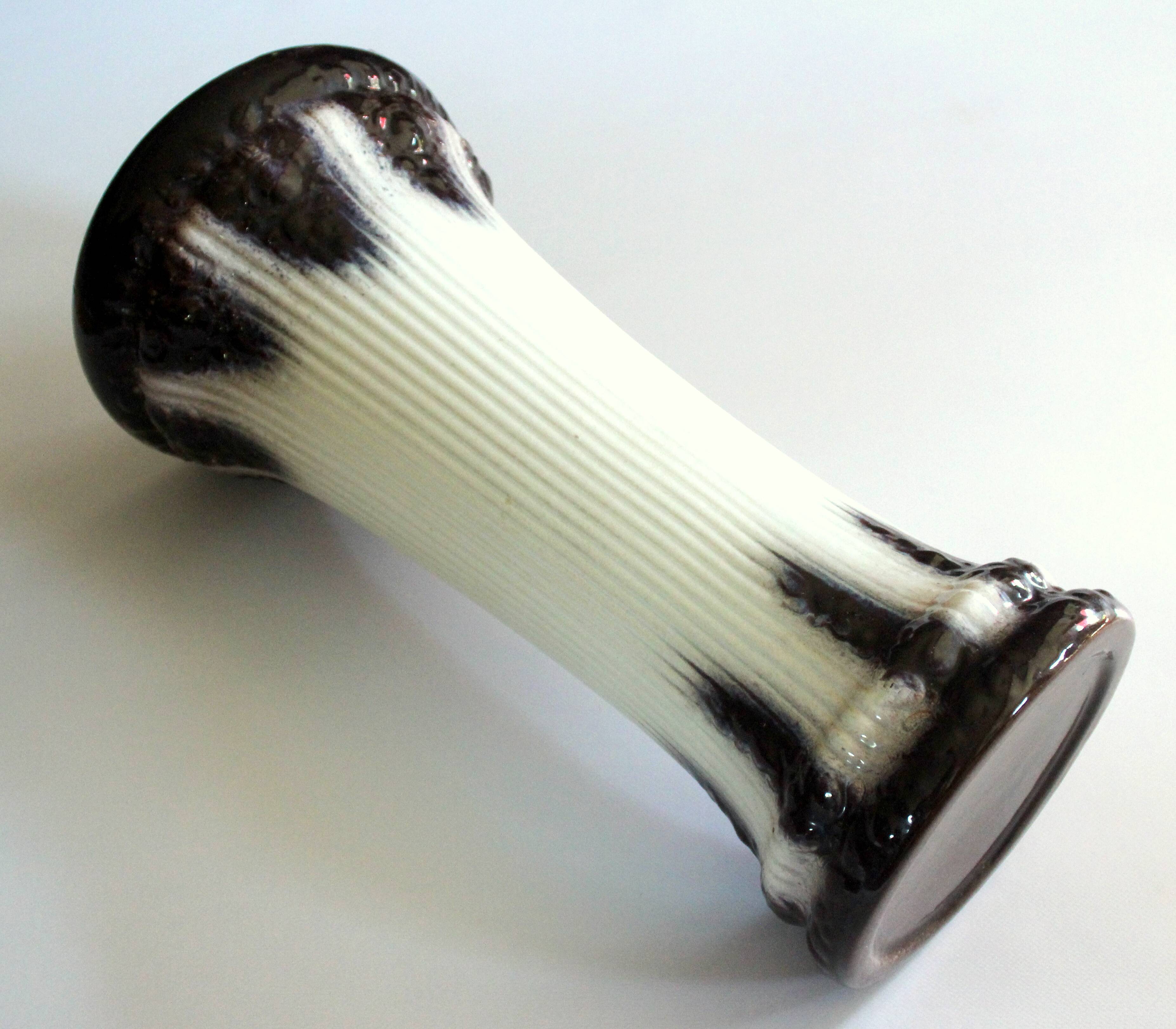 Mid Century flower column, plant stand, made of ceramic, brown/white, vintage from the 60s