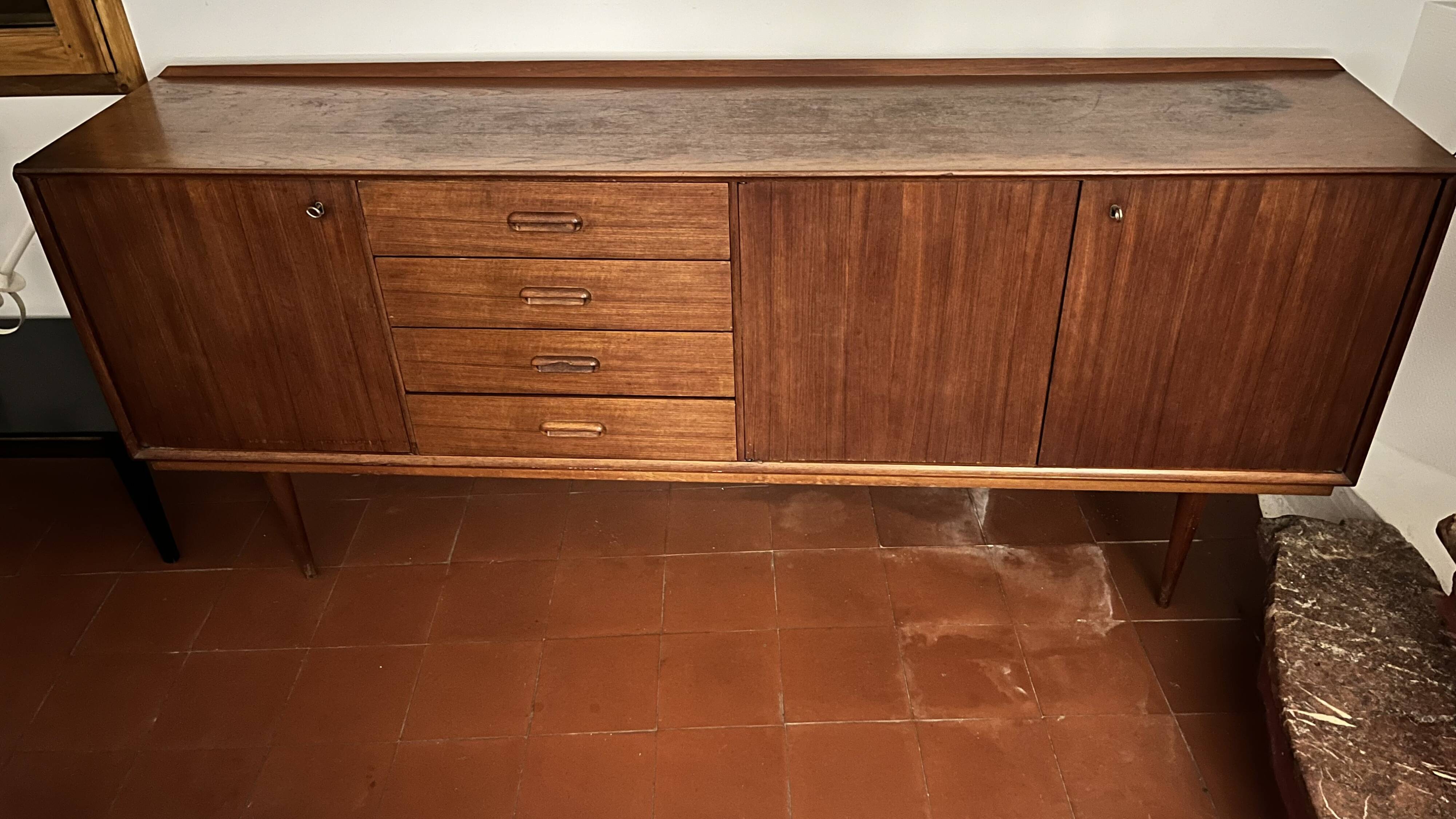 Scandinavian enfilade