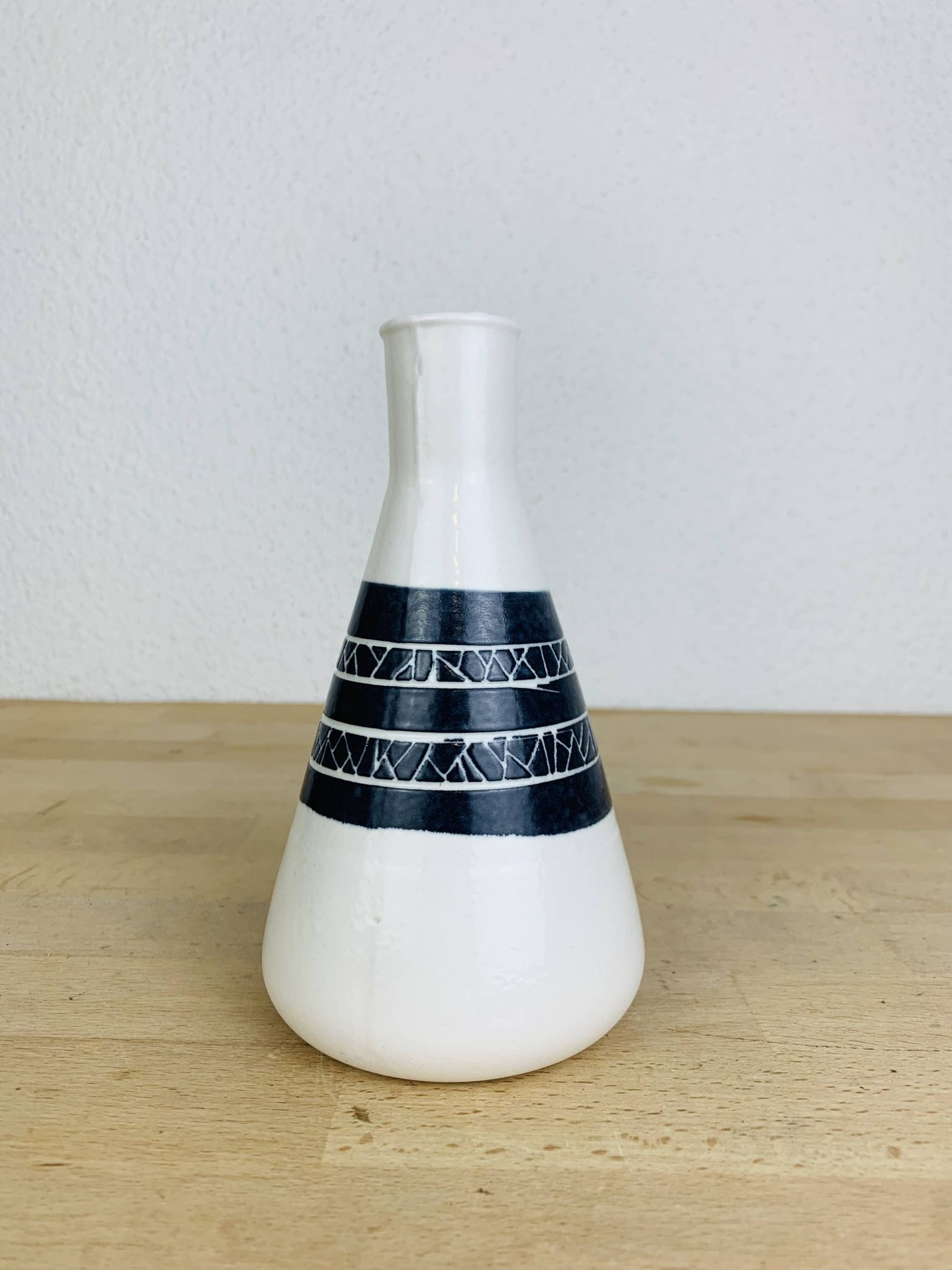 Ceramic vase signed Mat Thoms, 1960s, vintage