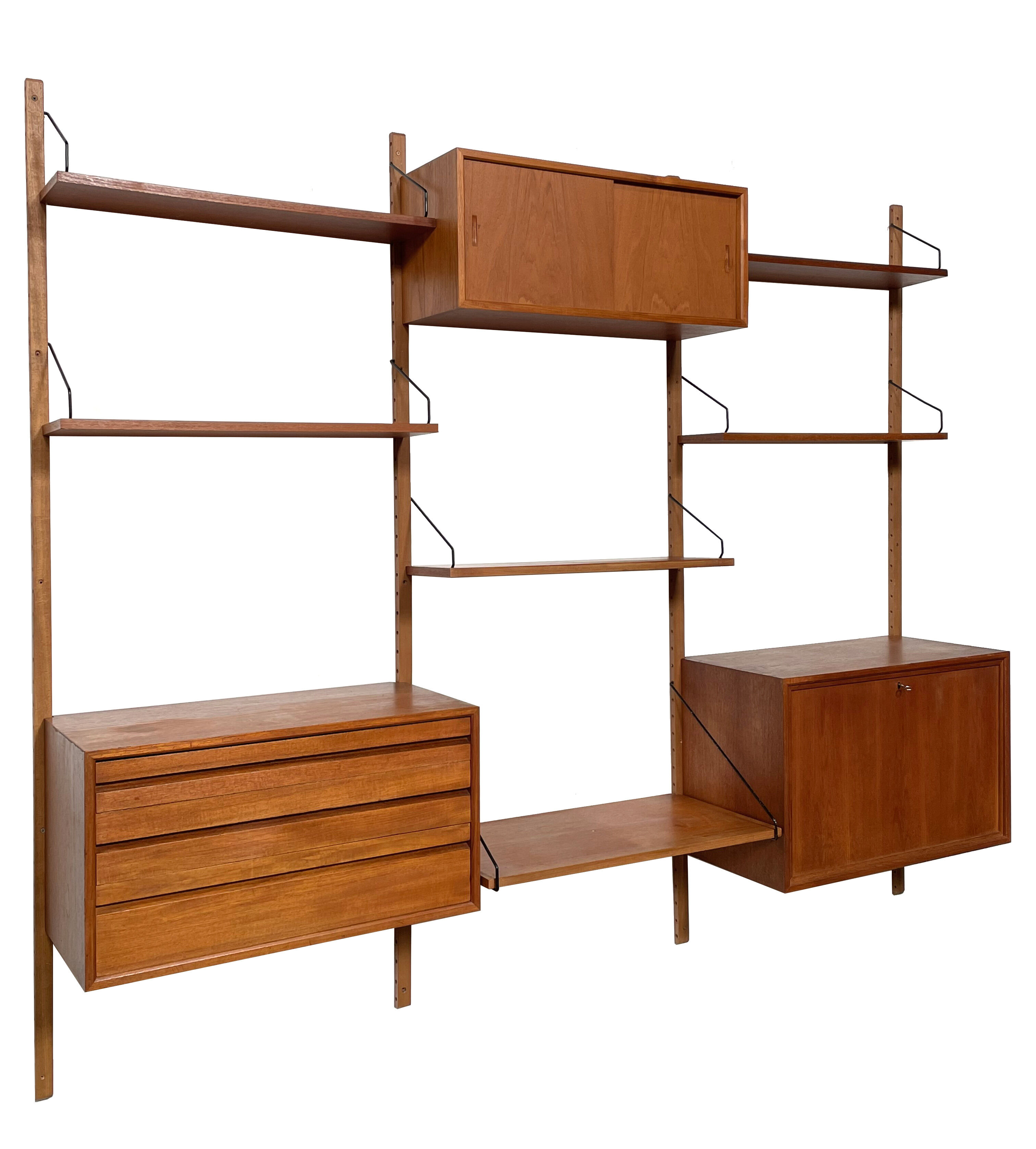Vintage Poul Cadovius Royal System wall system wall unit